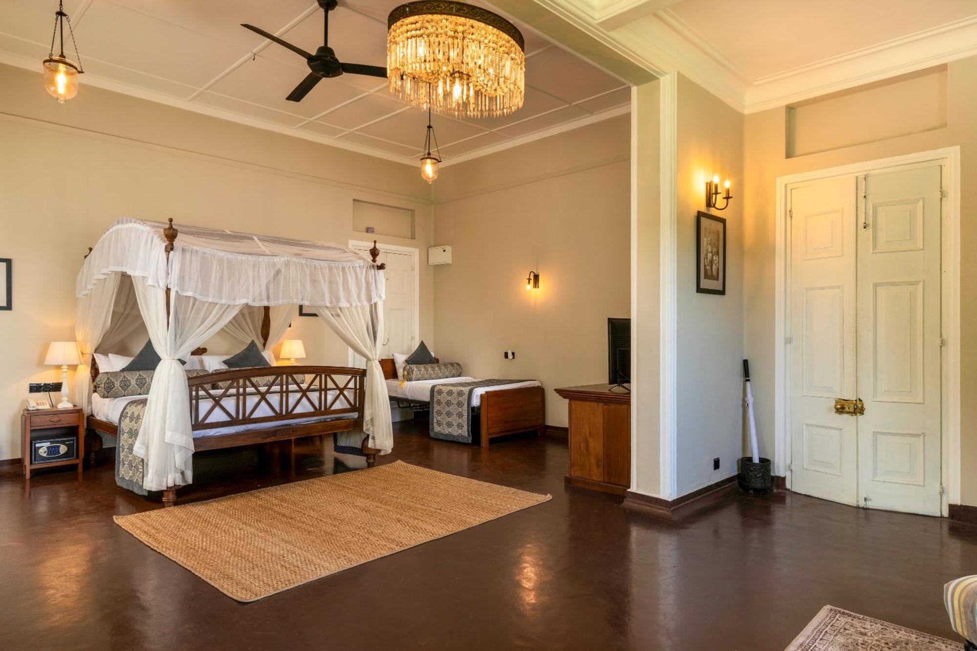 Hotel Castle Hill 5*