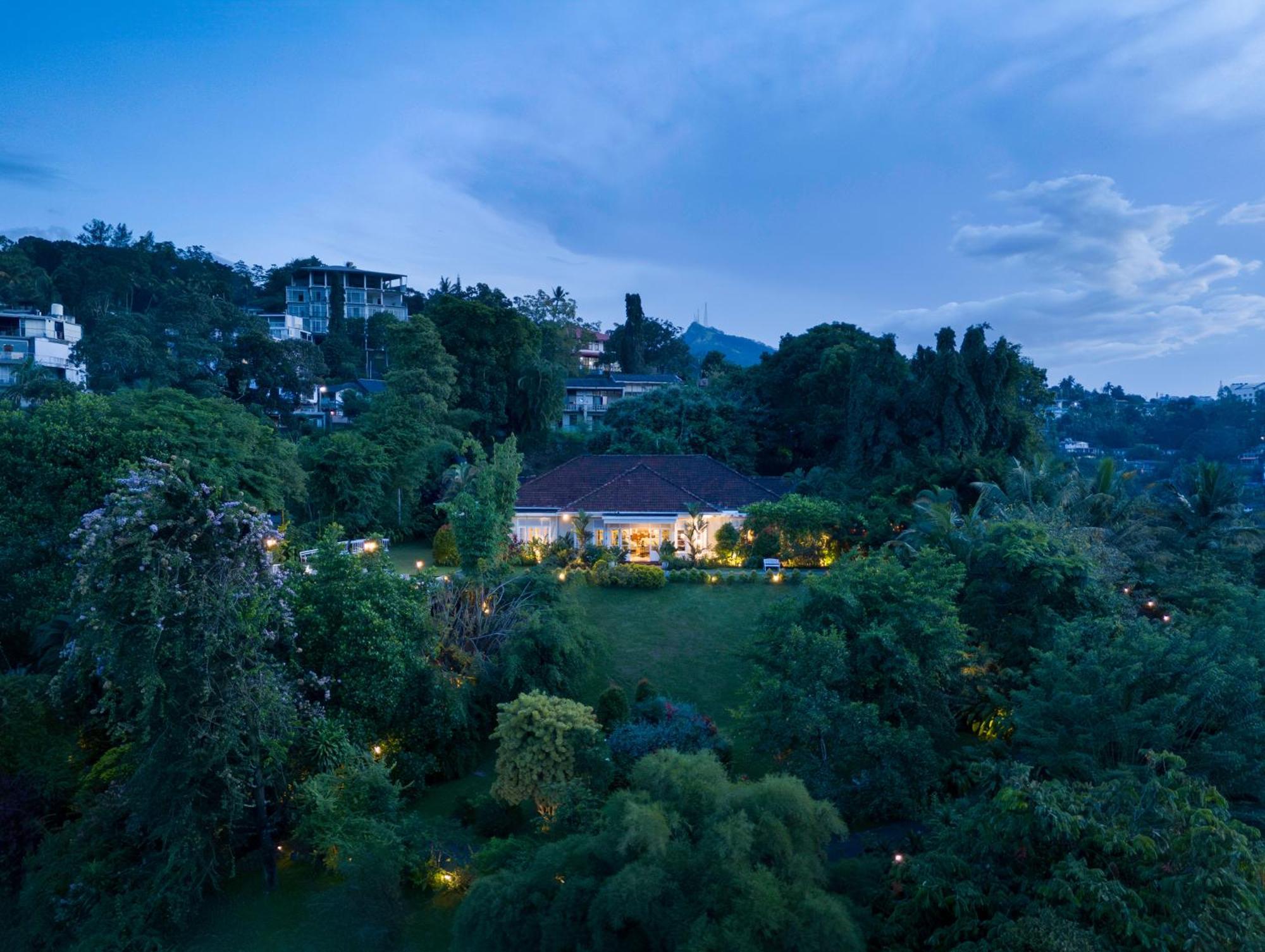 Castle Hill 5* Kandy