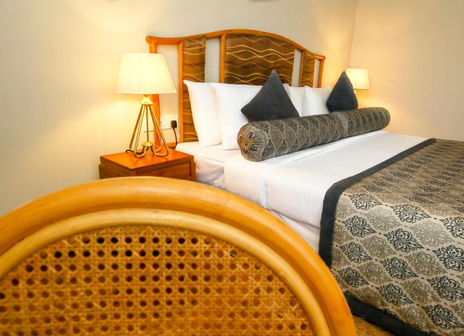 Castle Hill Hotel